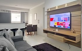 205-Apto c/ suíte | AR + Garagem | Próx. Unipam e Expo
